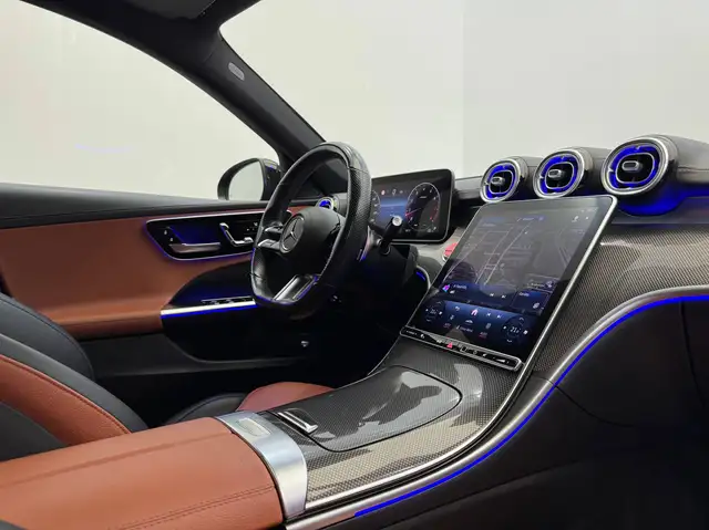 Mercedes-Benz C-Class view 18