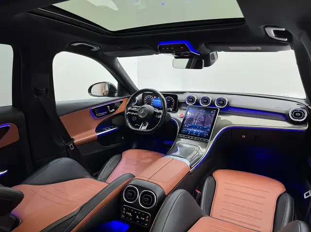 Mercedes-Benz C-Class view 9