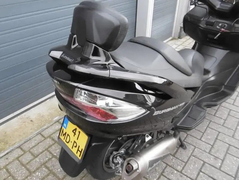 Suzuki Burgman 400 - foto 5