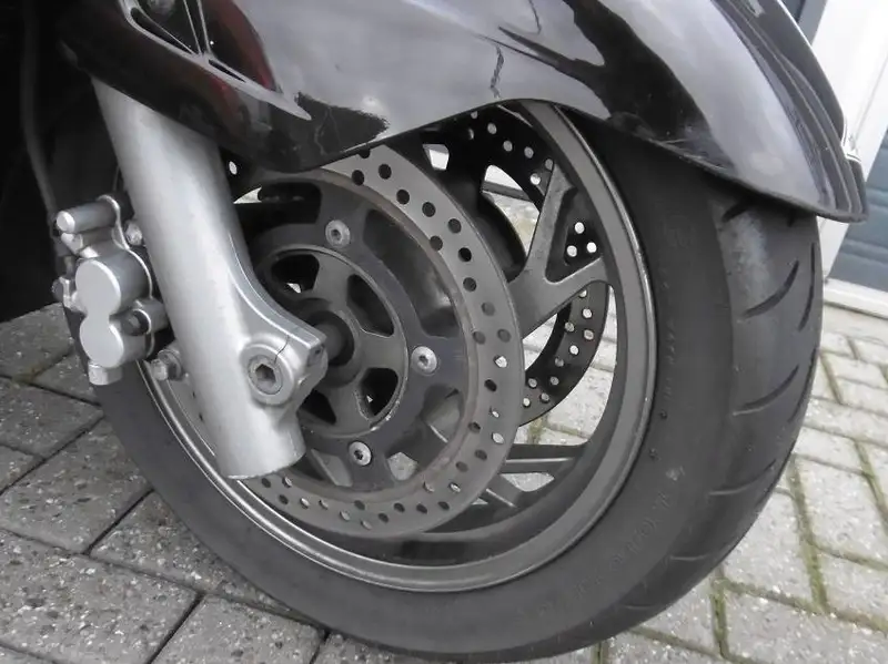 Suzuki Burgman 400 - foto 3