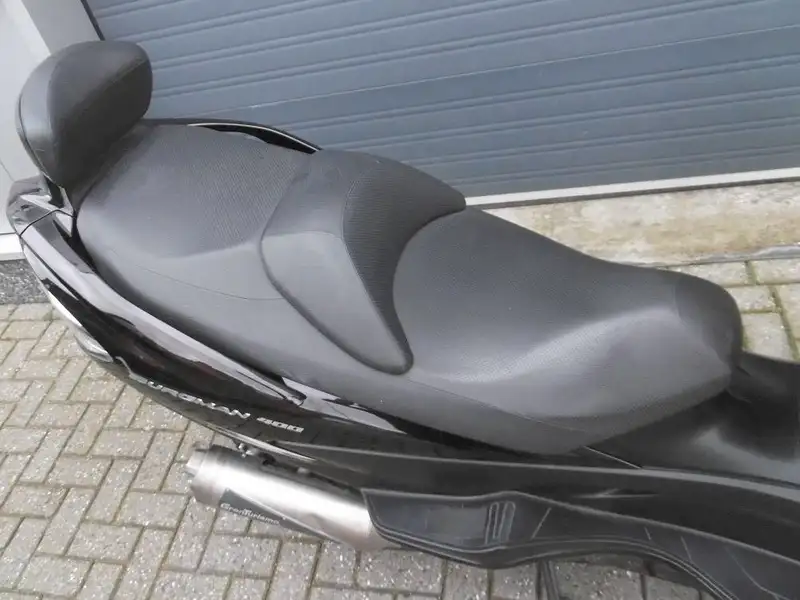 Suzuki Burgman 400 - foto 4