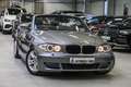 BMW 120 d Cabrio Aut/NAVI PRO/PDC/XENON/SPORTLENKRAD/ Grau - thumbnail 2