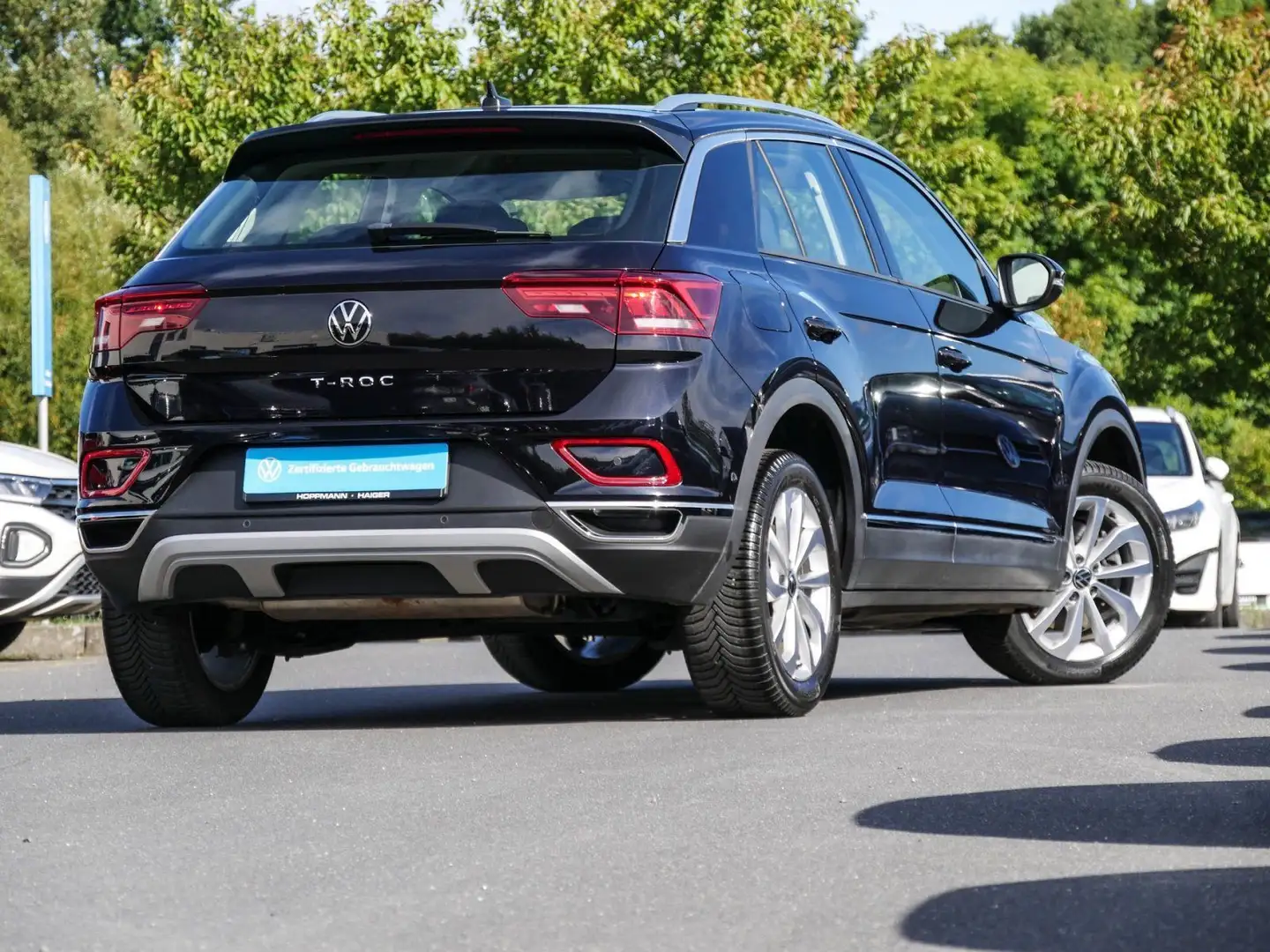 Volkswagen T-Roc Style 2.0 TDI DSG LED Standheizung Navi Schwarz - 2