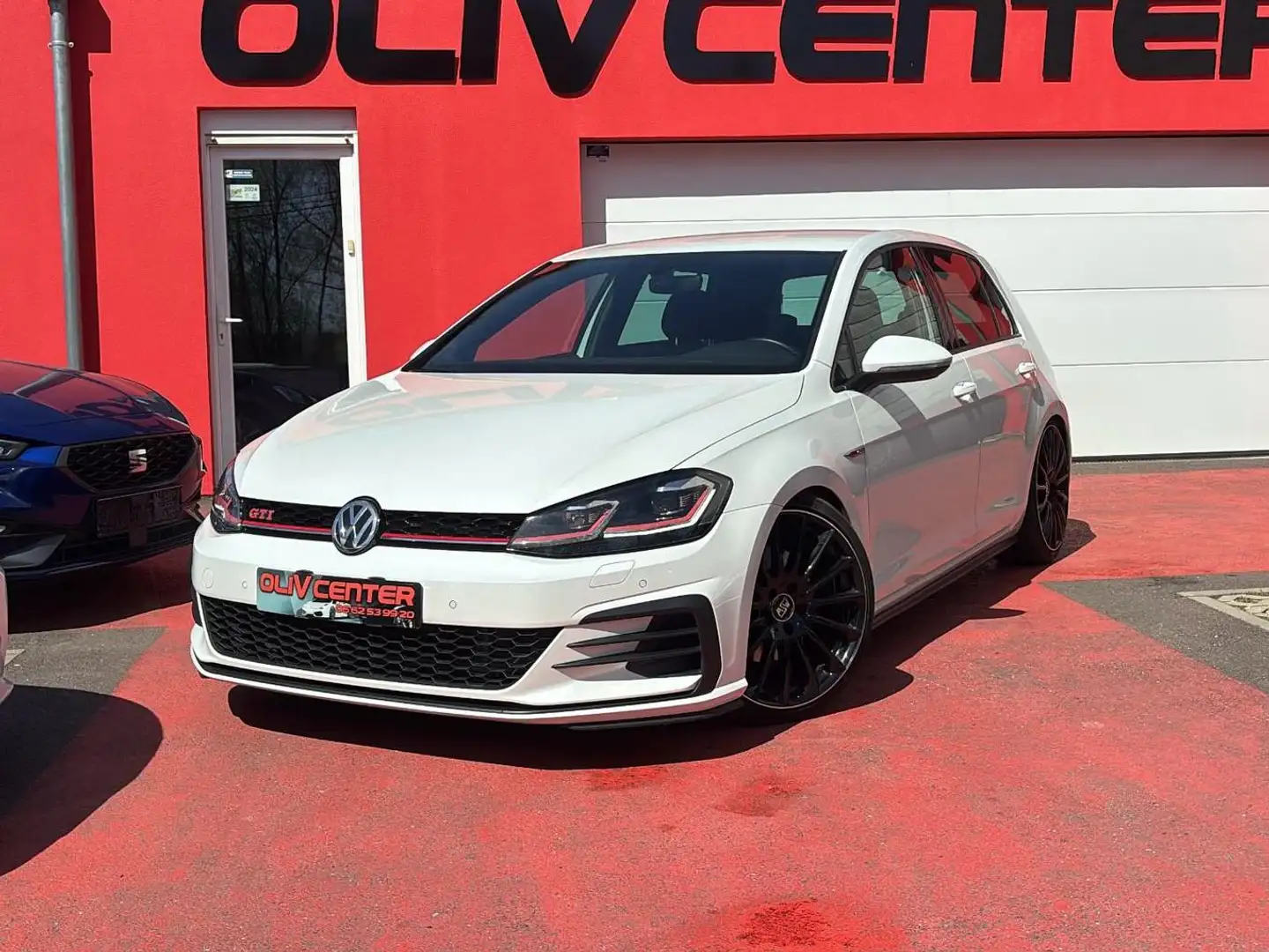 Volkswagen Golf GTI Golf  7  GTI 230  DSG6 Білий - 1