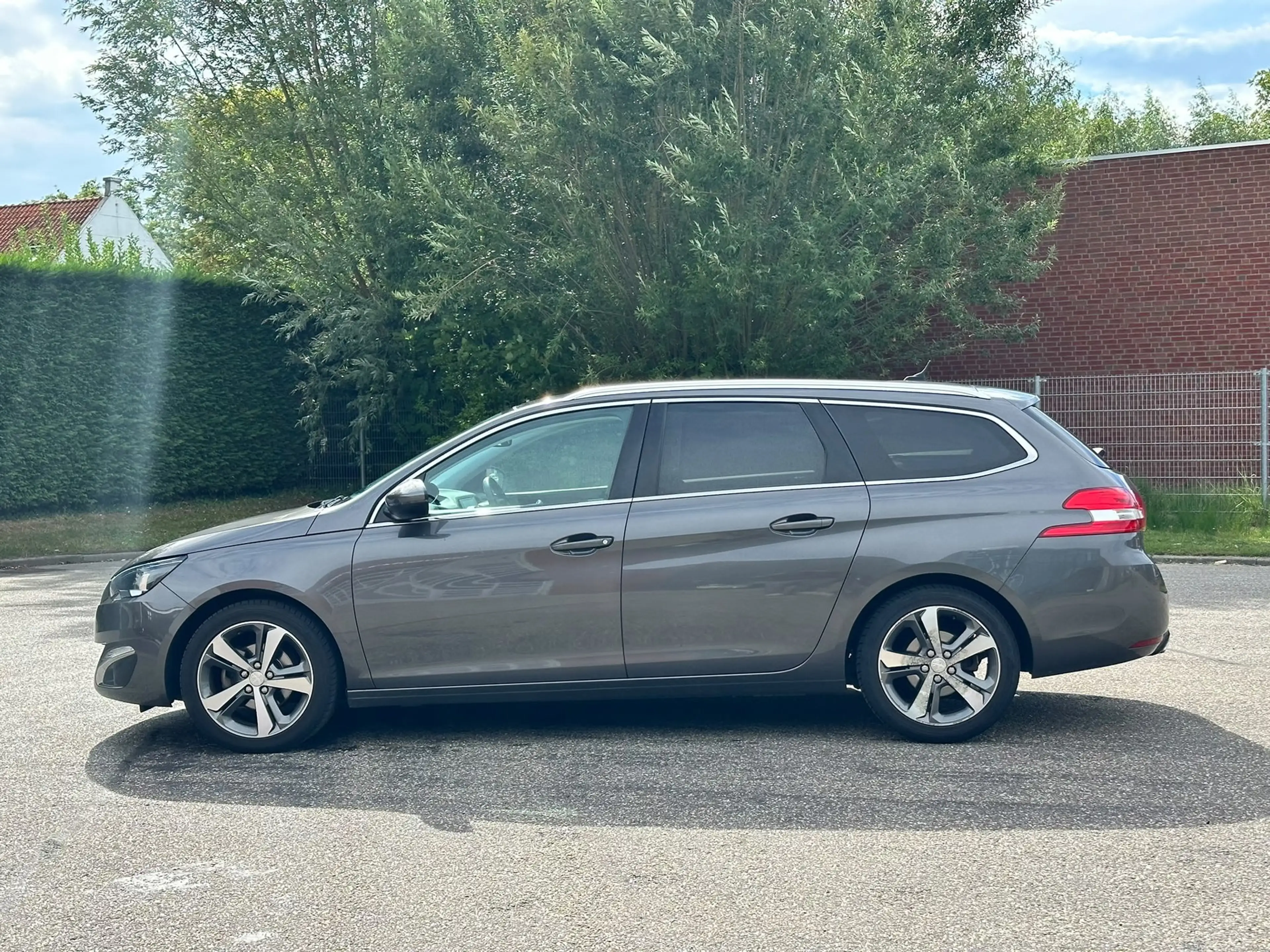 Peugeot 308 SW 1.2 PureTech Allure Navigatie*Pano*LED*Cruise*C — photo 2