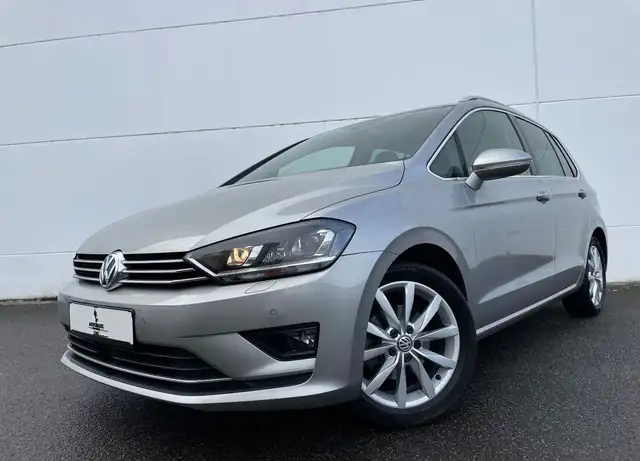 Volkswagen Golf Sportsvan Highline*Bi-XENON*KAMERA*NAVI*AHK