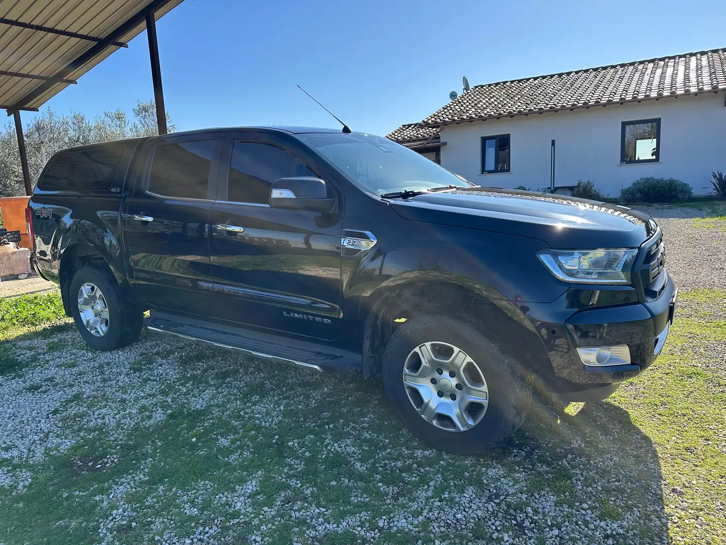 Ford Ranger Ranger VII 2016 2.2 tdci double cab Limited 160cv Nero - 2