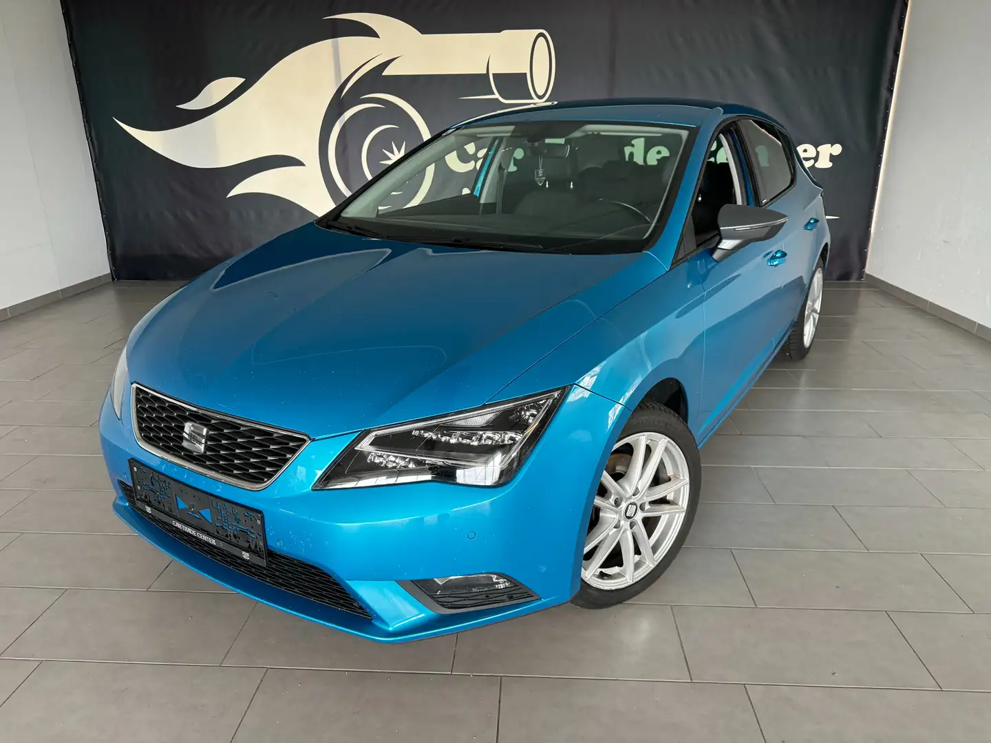 SEAT Leon Connect 1,6 TDI CR Start-Stopp Blau - 2