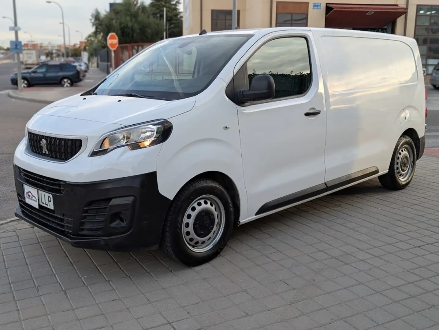Peugeot Expert Fg. Standard 2.0BlueHDi S&S Premium EAT8 12 Blanco - 1