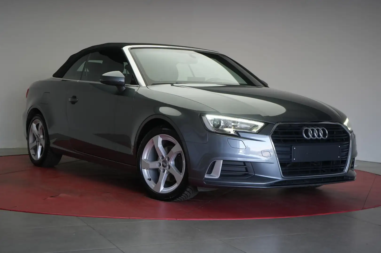 Audi A3 35 TFSI Cabrio S tronic sport CarPlay/Temp/Xe Grau - 2