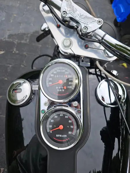 Harley-Davidson Low Rider - foto 2