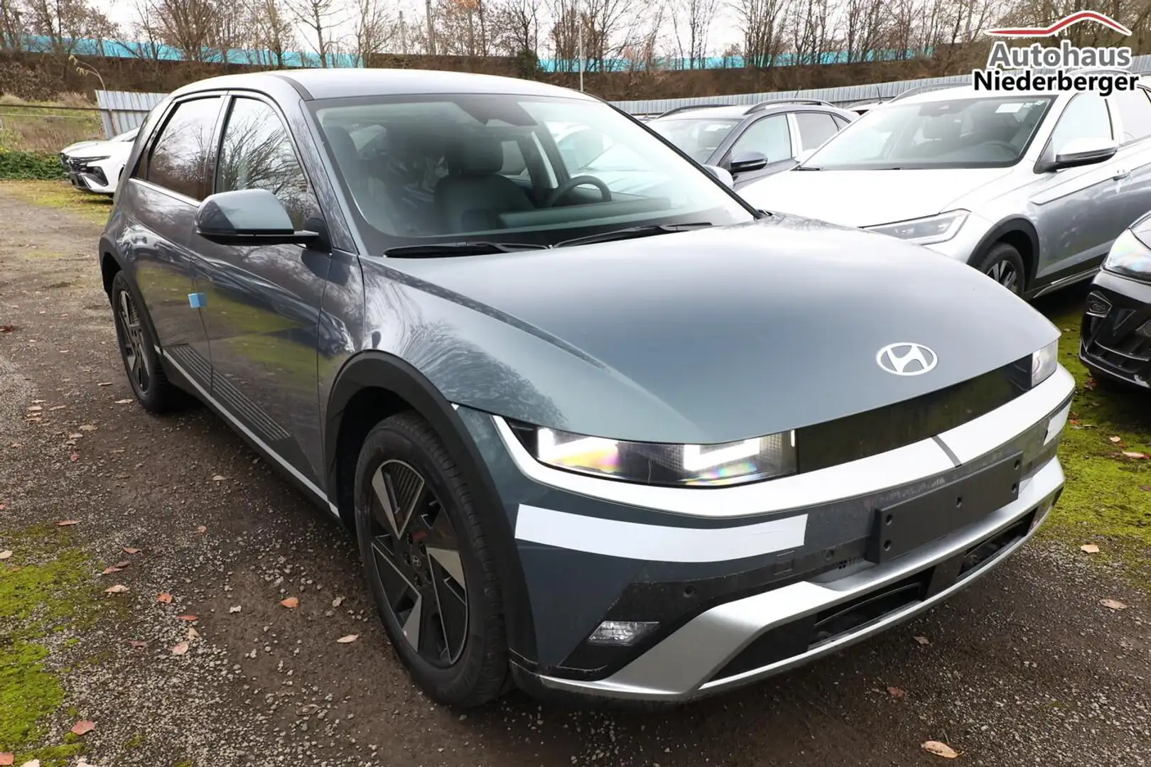 Hyundai IONIQ 5 Techniq 84kWh Wärmepumpe eHK SHZ ACC LED 168 kW... Grün - 2