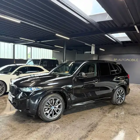 BMW X5 view 3