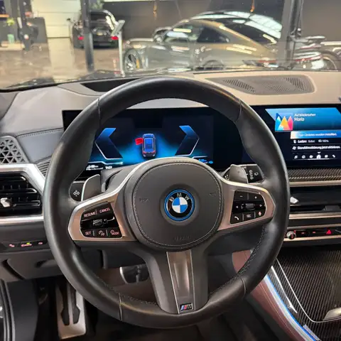 BMW X5 view 7