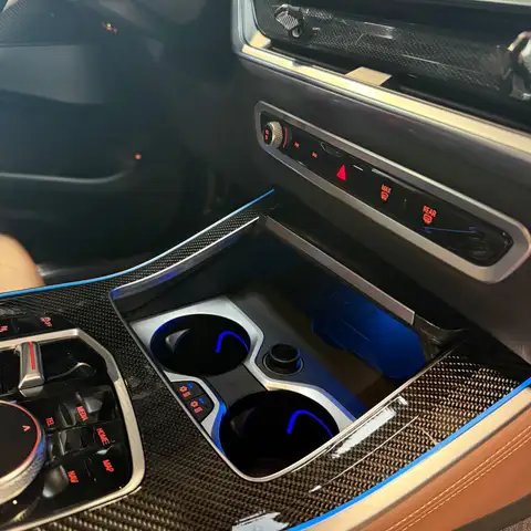 BMW X5 view 13