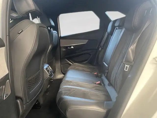 Peugeot 3008 view 8