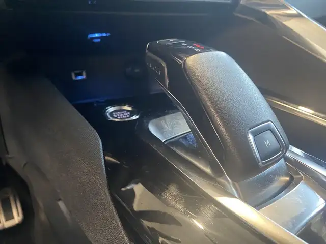 Peugeot 3008 view 11
