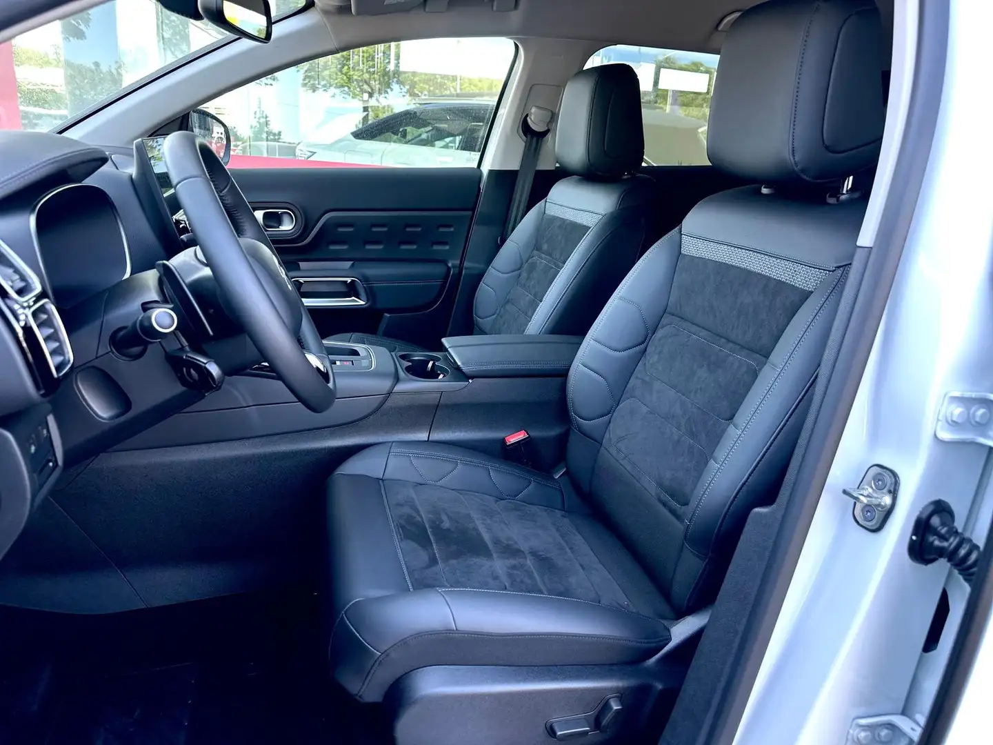 Citroen C5 Aircross Shine Hybrid 3JAHRE GARANTIE!!! WENIG KM!! Weiß - 2