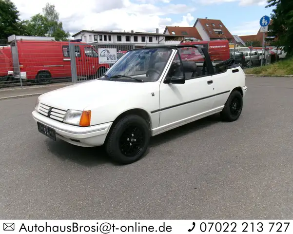 Peugeot 205 205 CJ Cabrio * Sehr sauber * Mit TÜV * Deutsches Fahrzeug *
