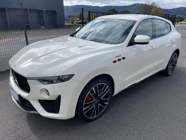 Maserati Levante 3.8 V8 580CH TROFEO TVA RECU/ 1 MAIN