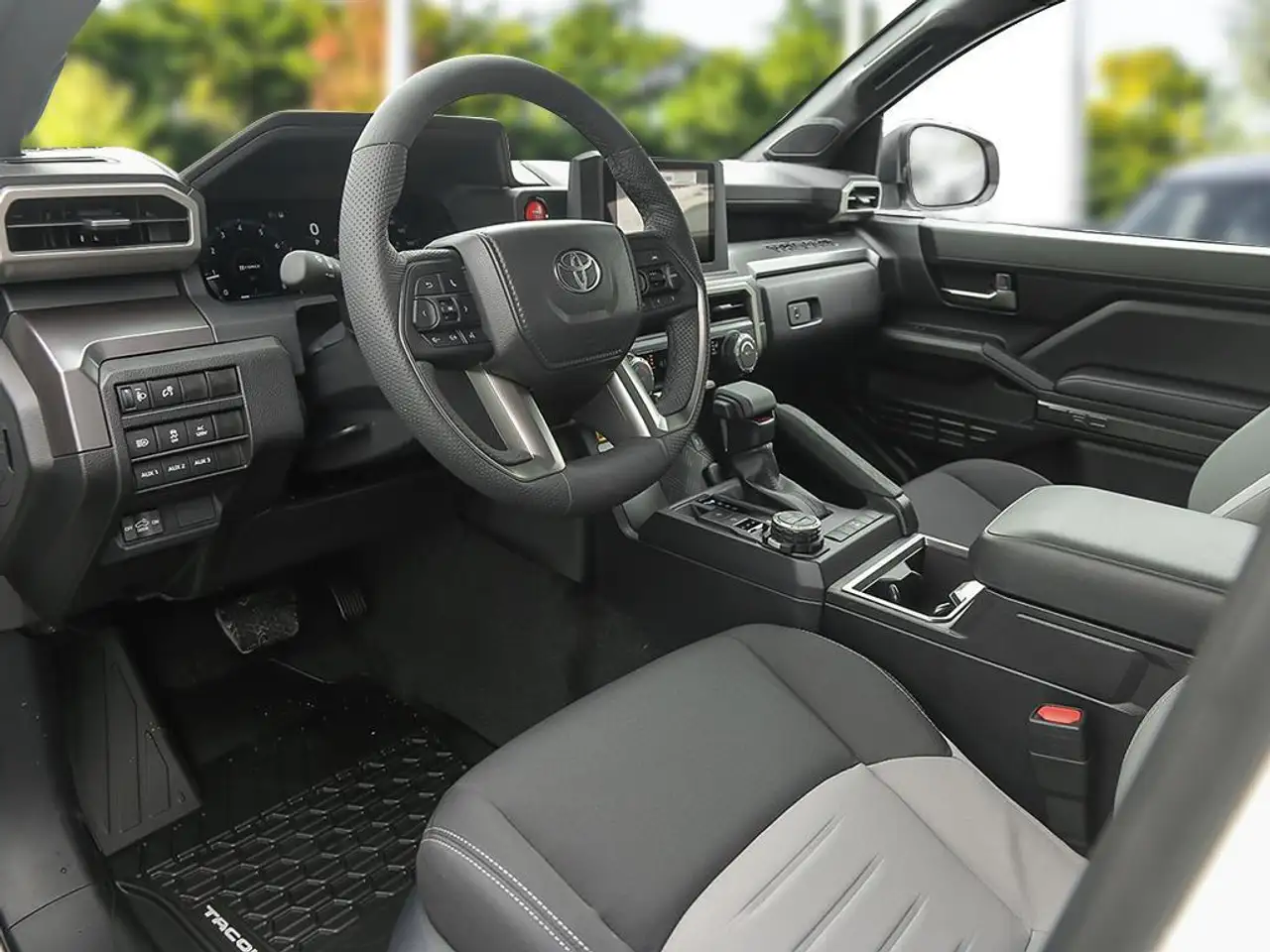Toyota Tacoma снимка Toyota Tacoma