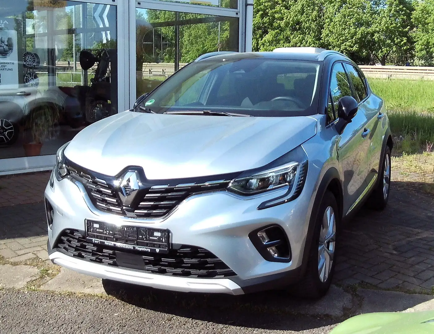 Renault Captur TCe 100 INTENS Grau - 2