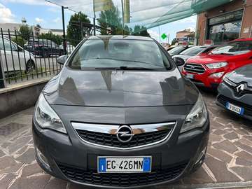 5p 1.7 cdti Cosmo 110cv Unico Proprietario