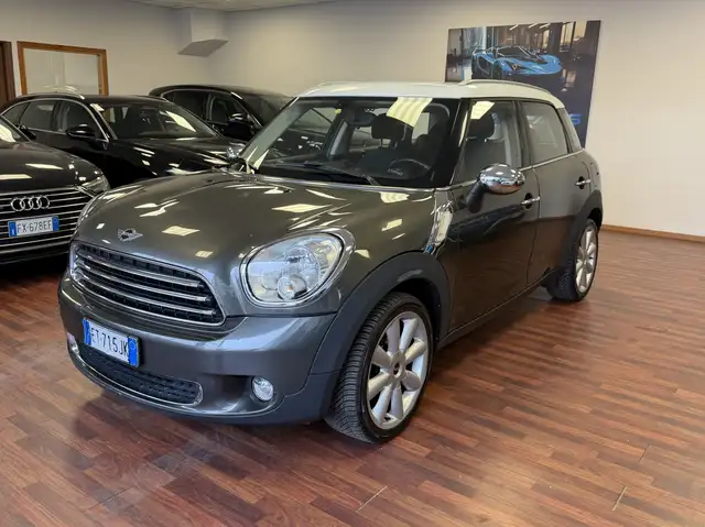 MINI Cooper D Countryman