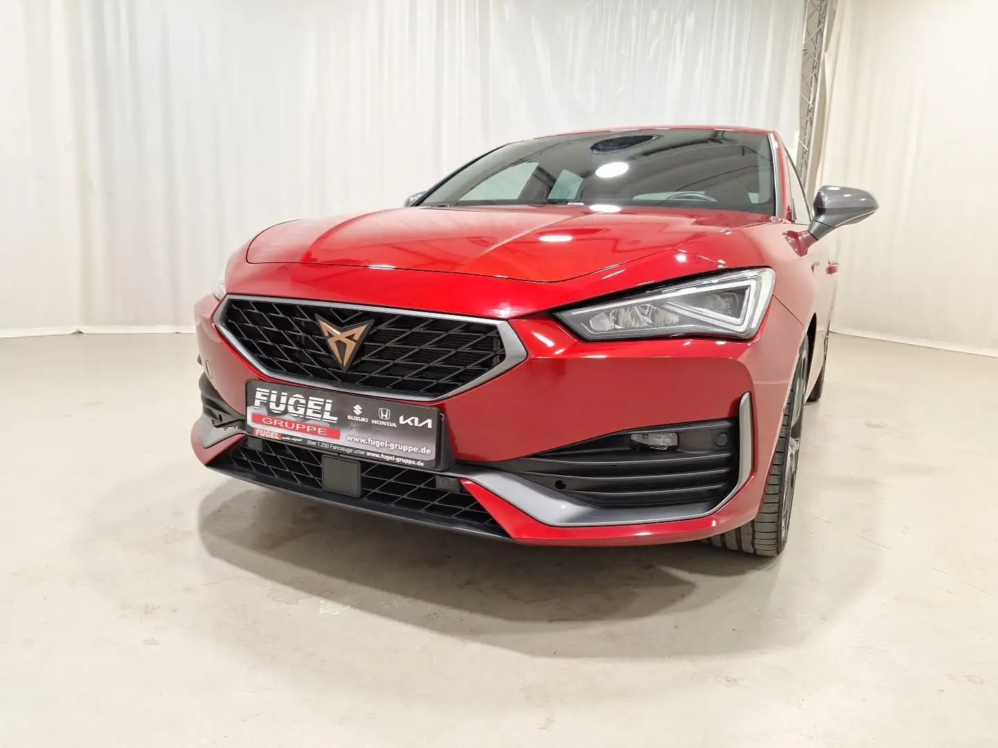 CUPRA Leon 1.4 TSI VZ e-Hybrid virt.Cock.|LED|Winter|RFK Червоний - 2