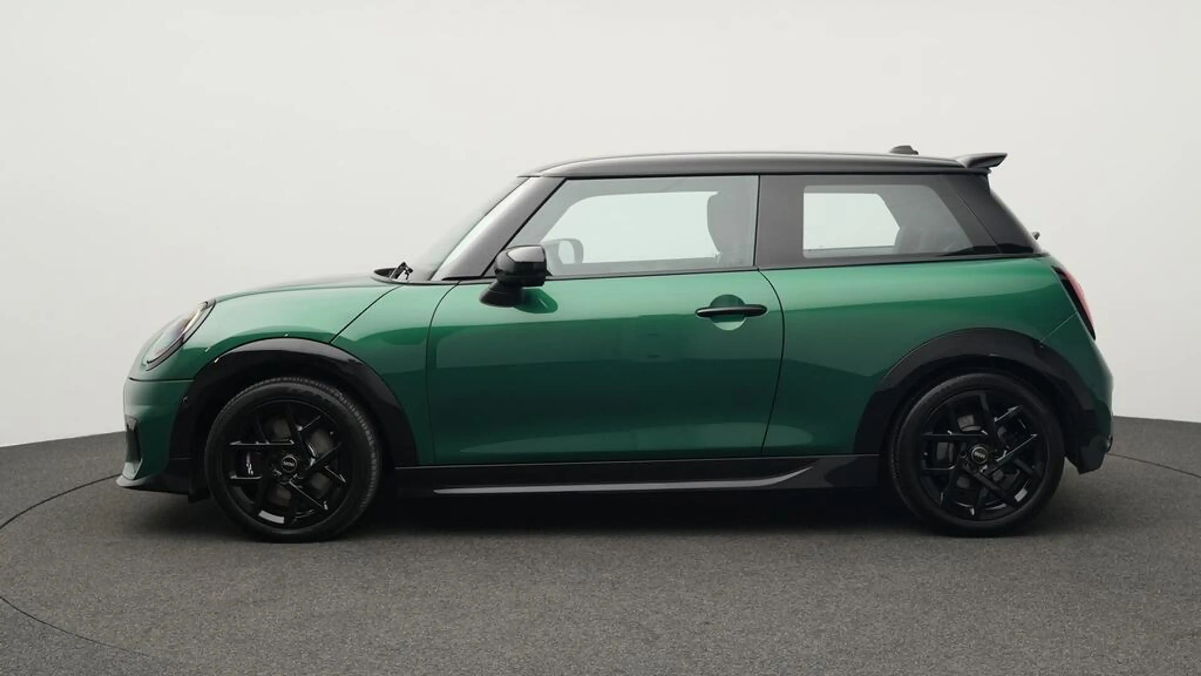 MINI Cooper S John Cooper Works Trim — photo 2