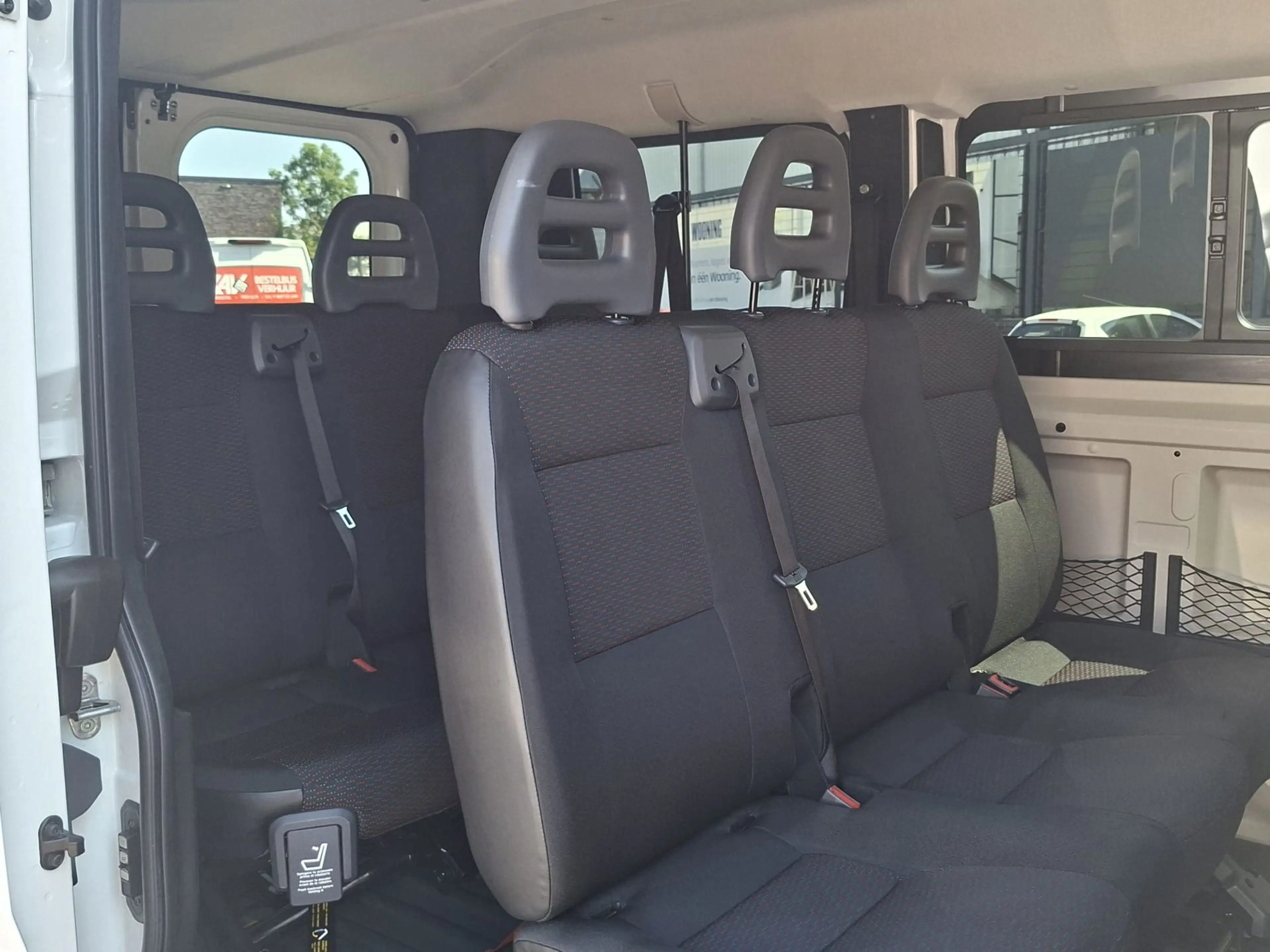 Citroen Jumper 30 2.0 BlueHDI L1H1 Comfort / airco 9 persoons — photo 10