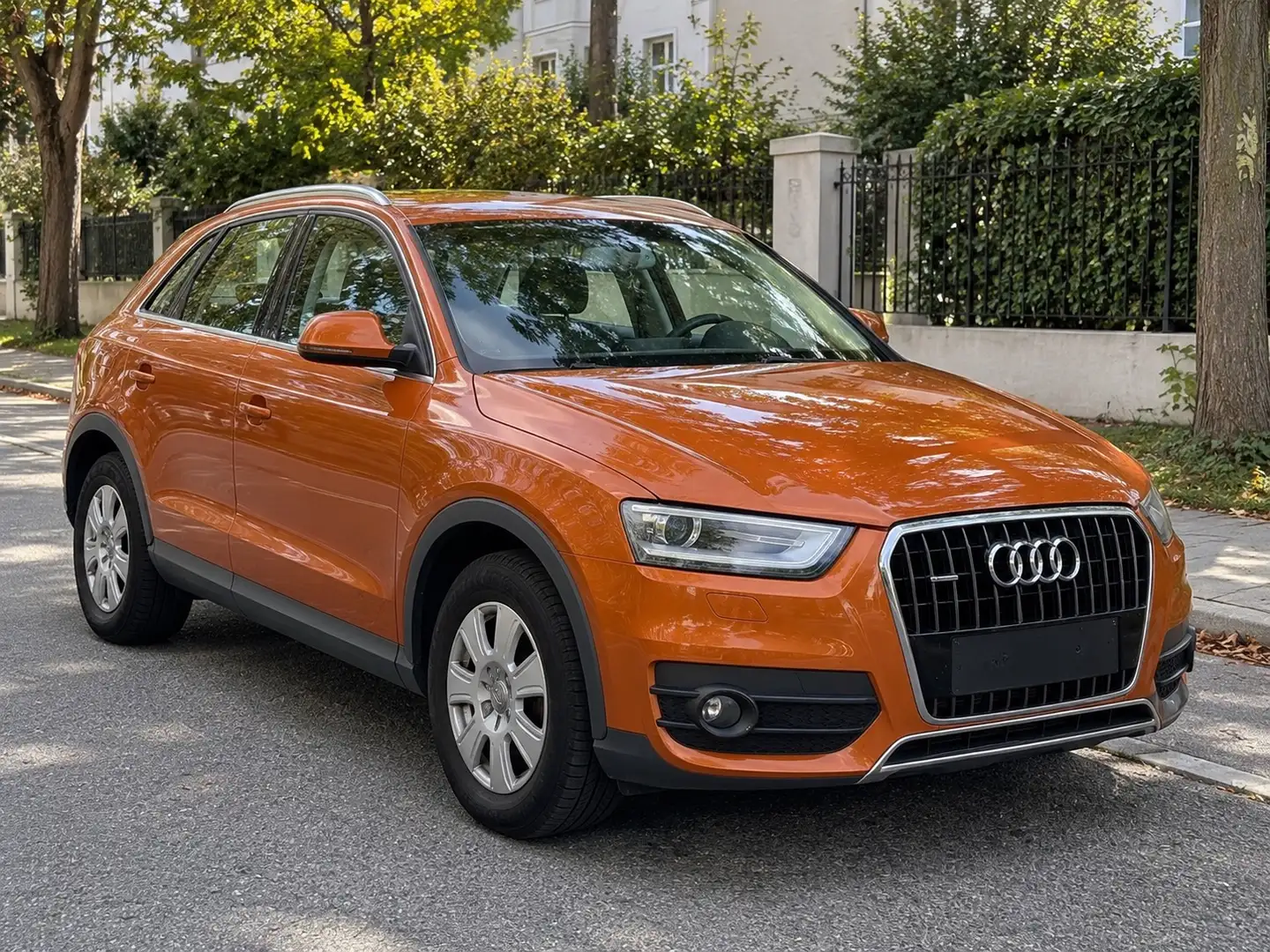 Audi Q3 2.0 TDI quattro S tronic - 1