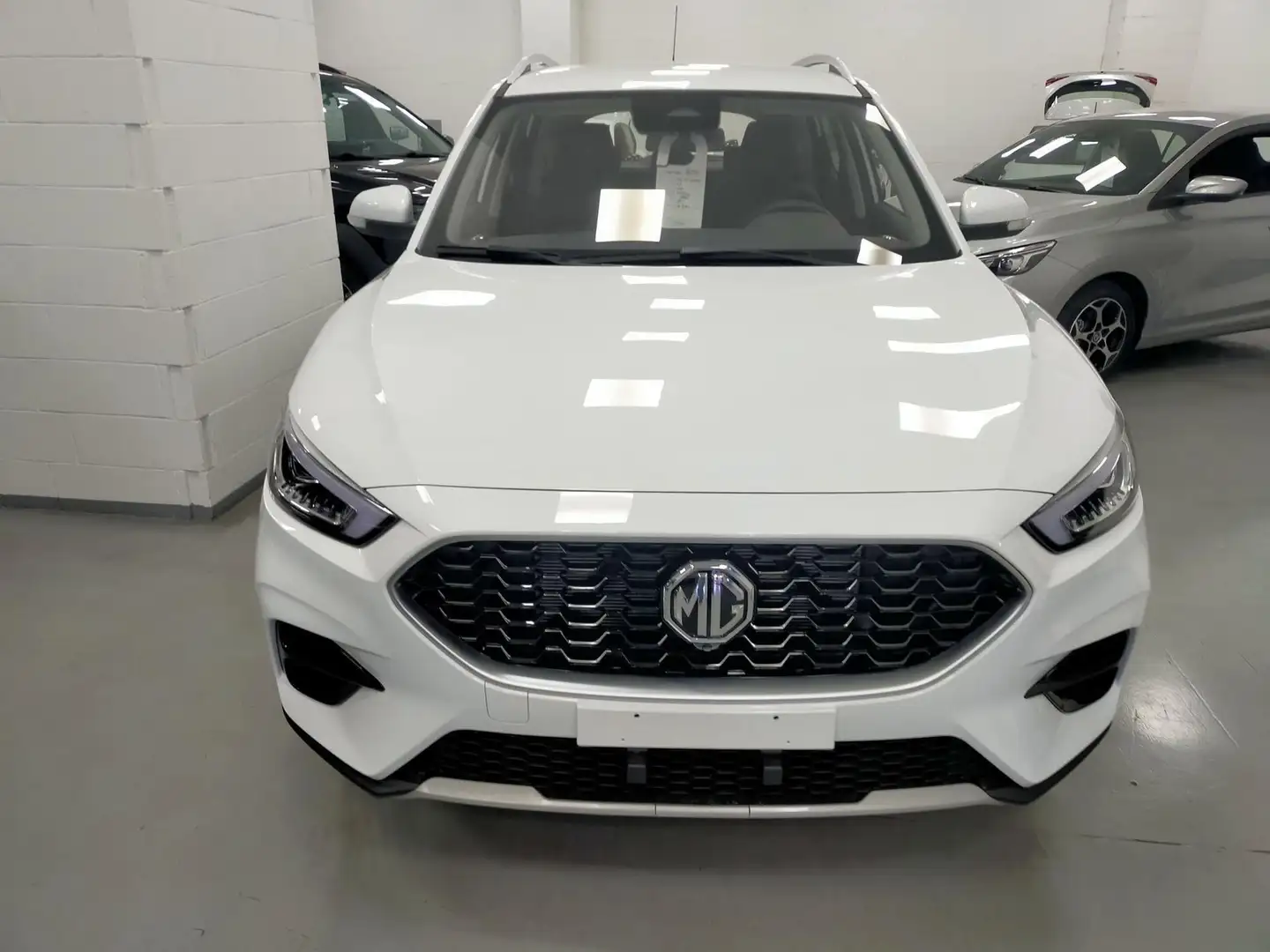 MG ZS Classic 1.5 VTi-tech Comfort Blanc - 2