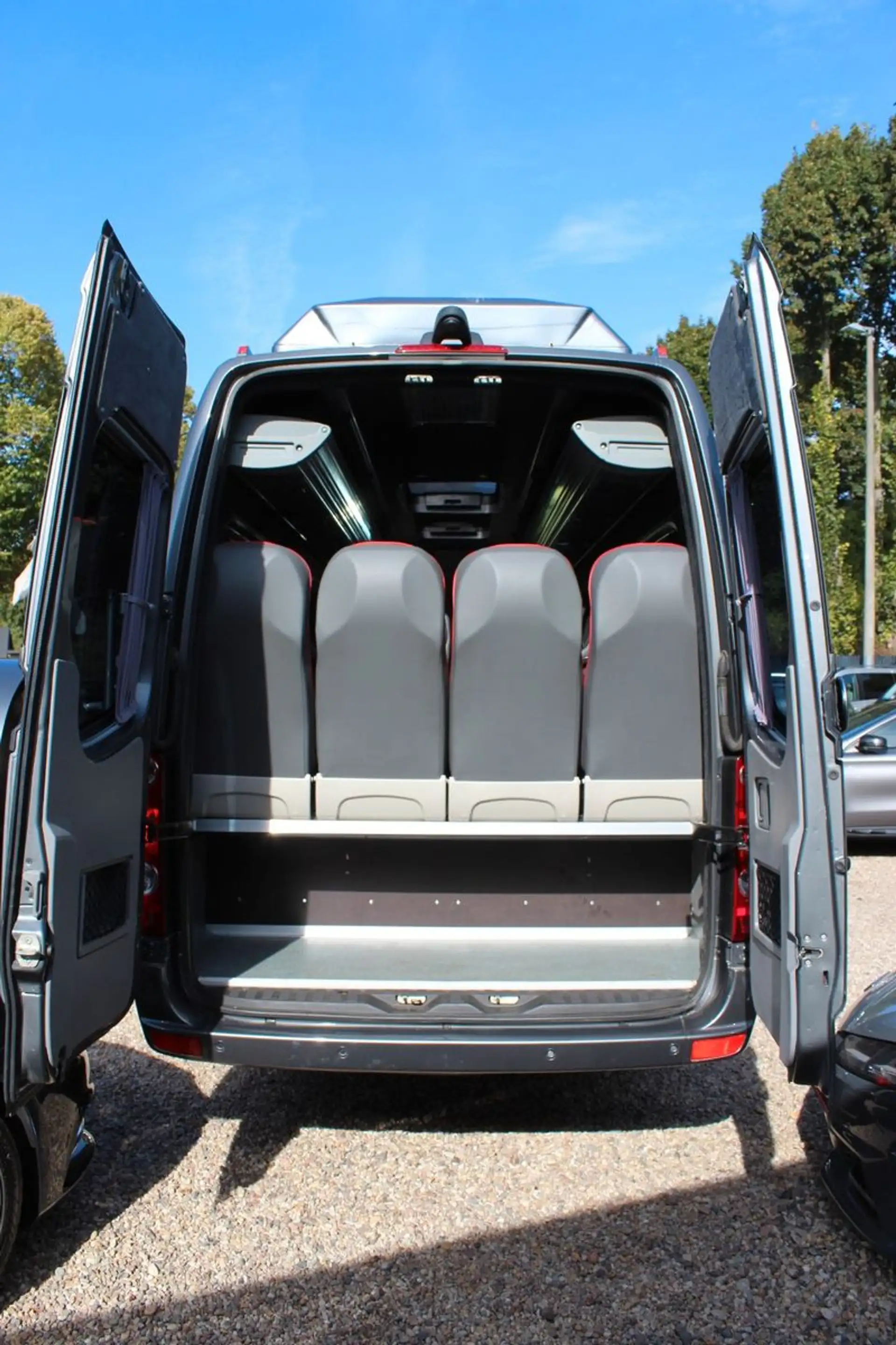 Volkswagen Crafter extralang Hochdach 17 SITZER KLIMA KAM — photo 32