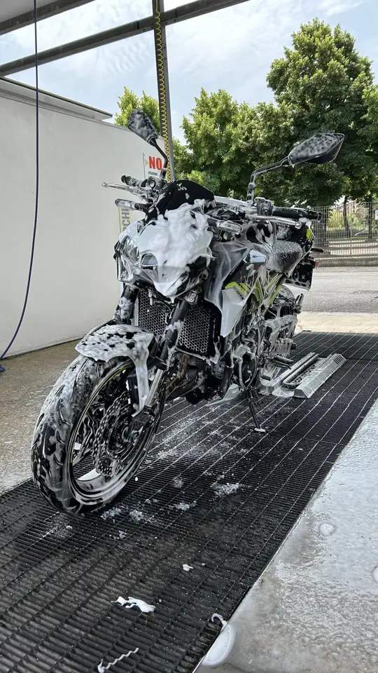 Kawasaki Z 900