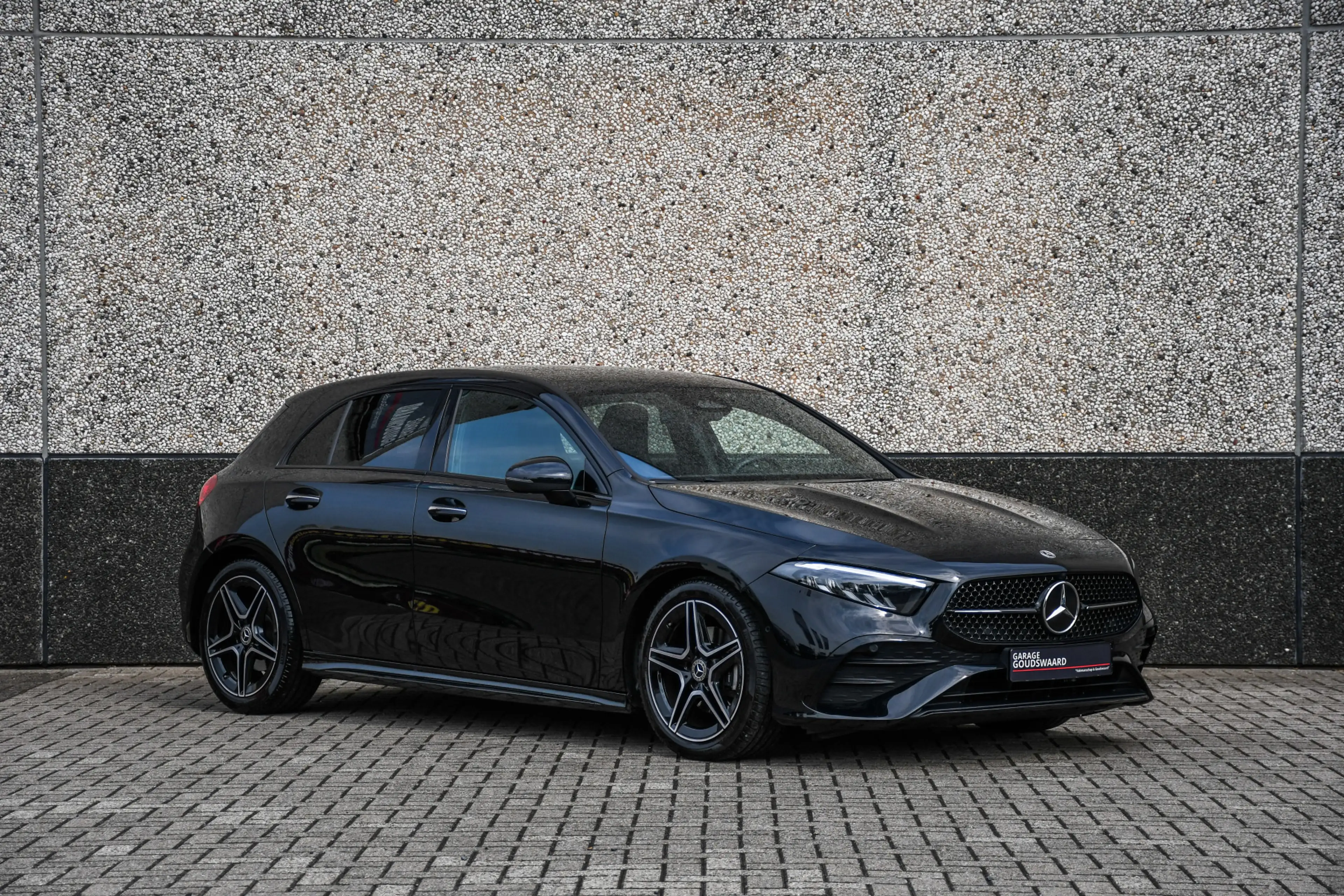 Mercedes-Benz A 200 AMG Line