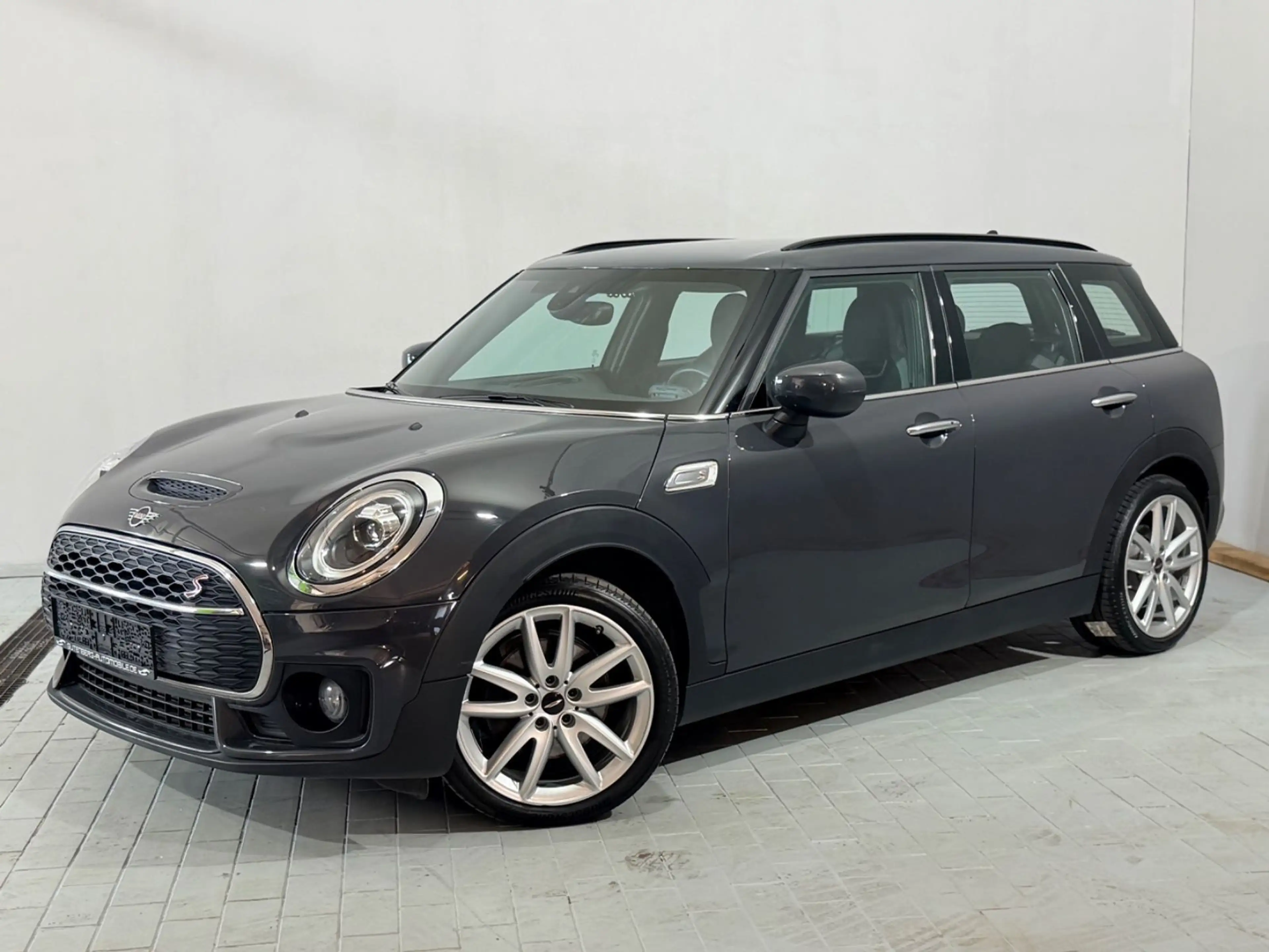 MINI Cooper SD Clubman Clubman Cooper SD LED JOHN COOPER WORKS — photo 2
