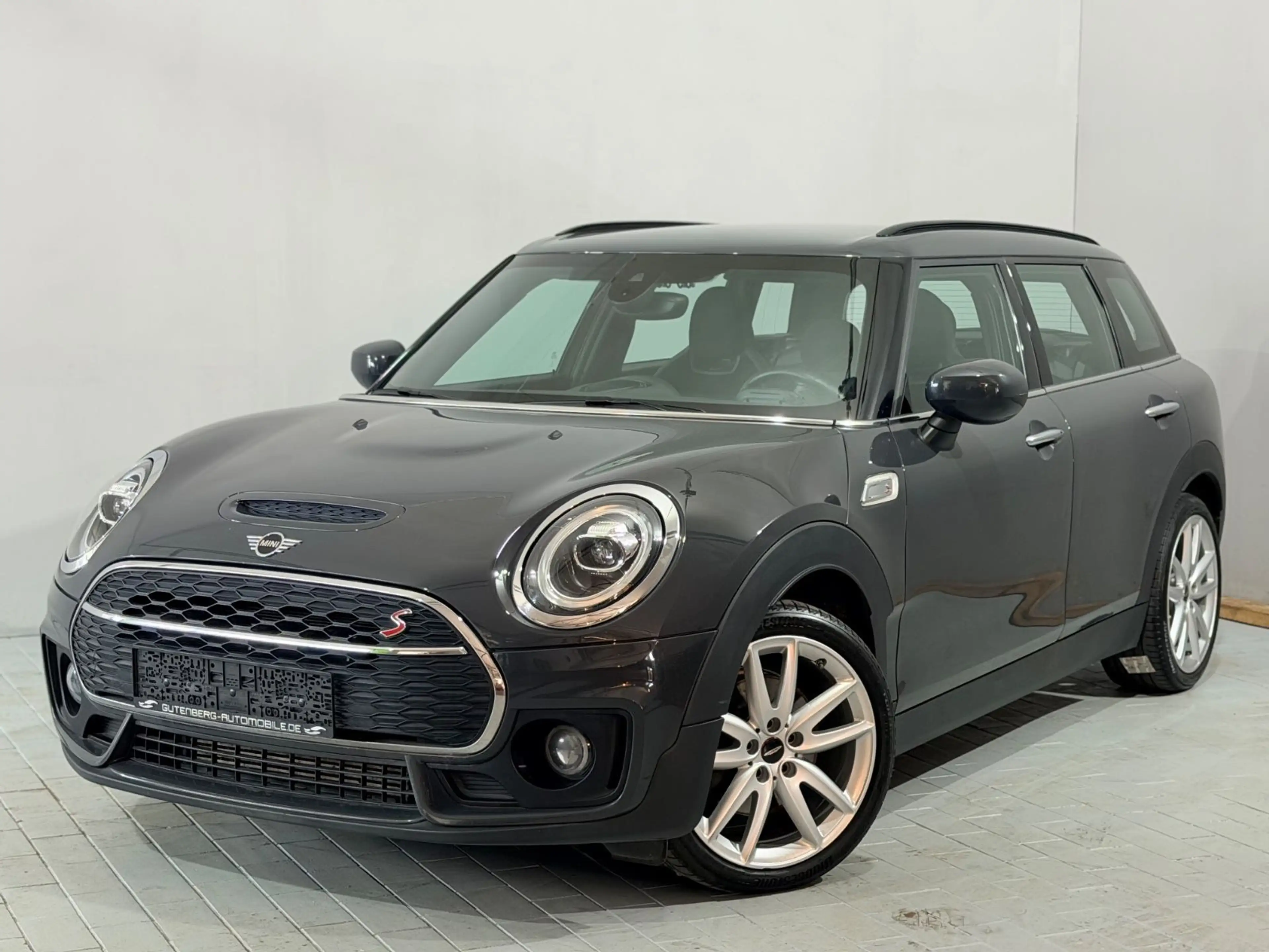 MINI Cooper SD Clubman Clubman Cooper SD LED JOHN COOPER WORKS