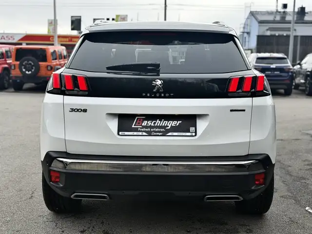 Peugeot 3008 view 7