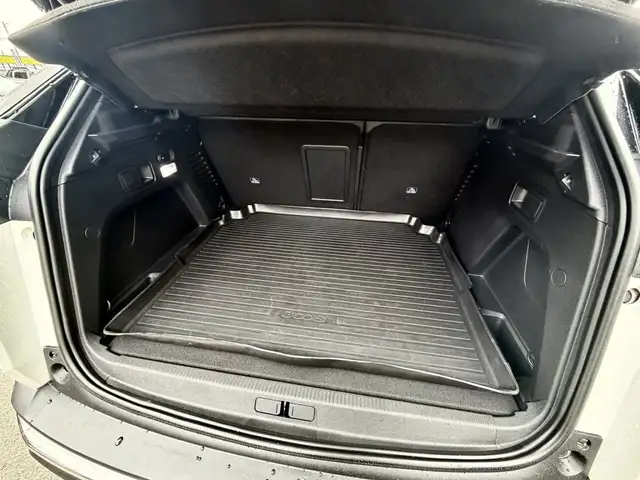 Peugeot 3008 view 8