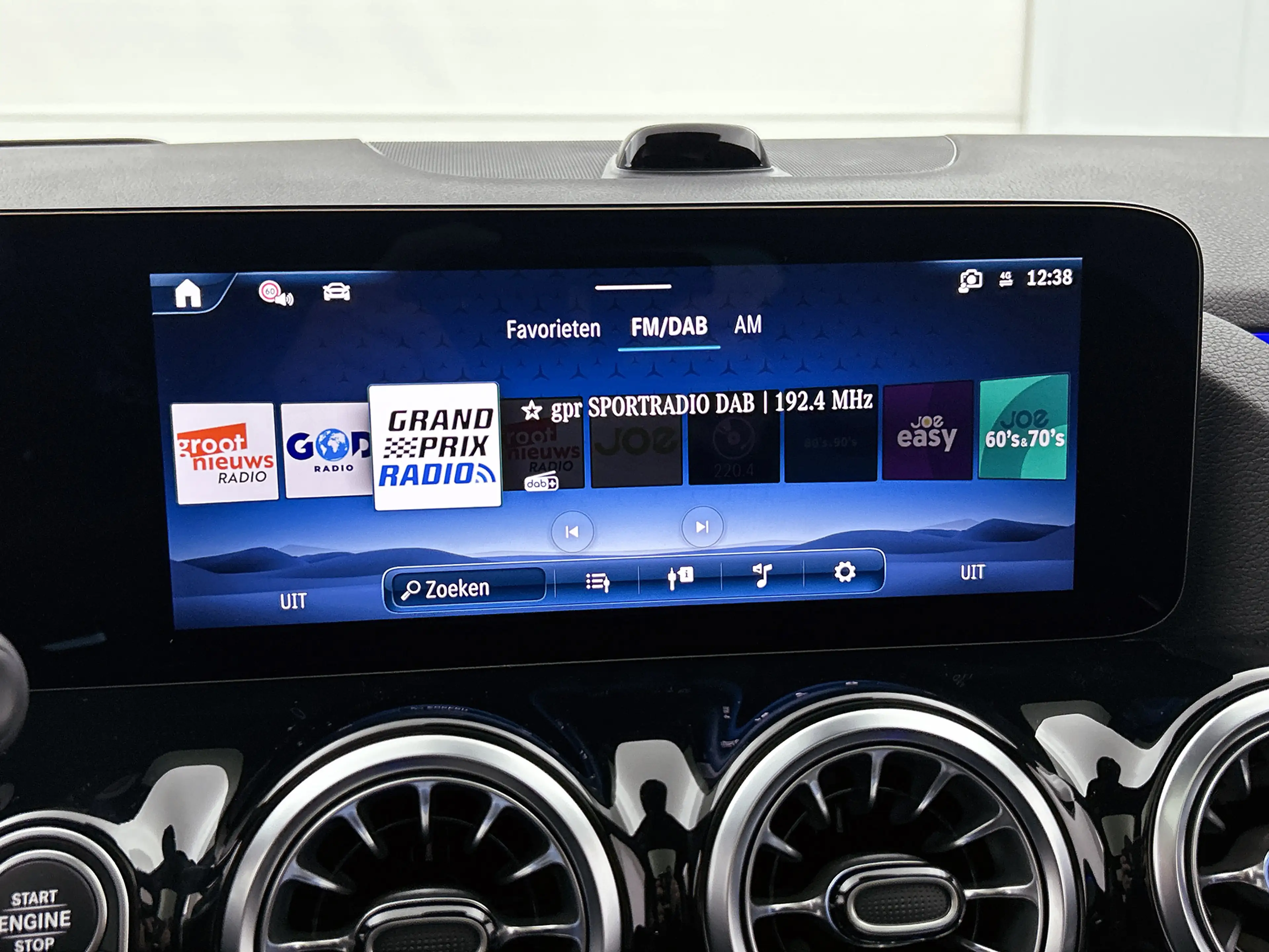 Mercedes-Benz GLA 250 e 140 Year Edition | Premium Plus pakket | Nightpa — photo 9