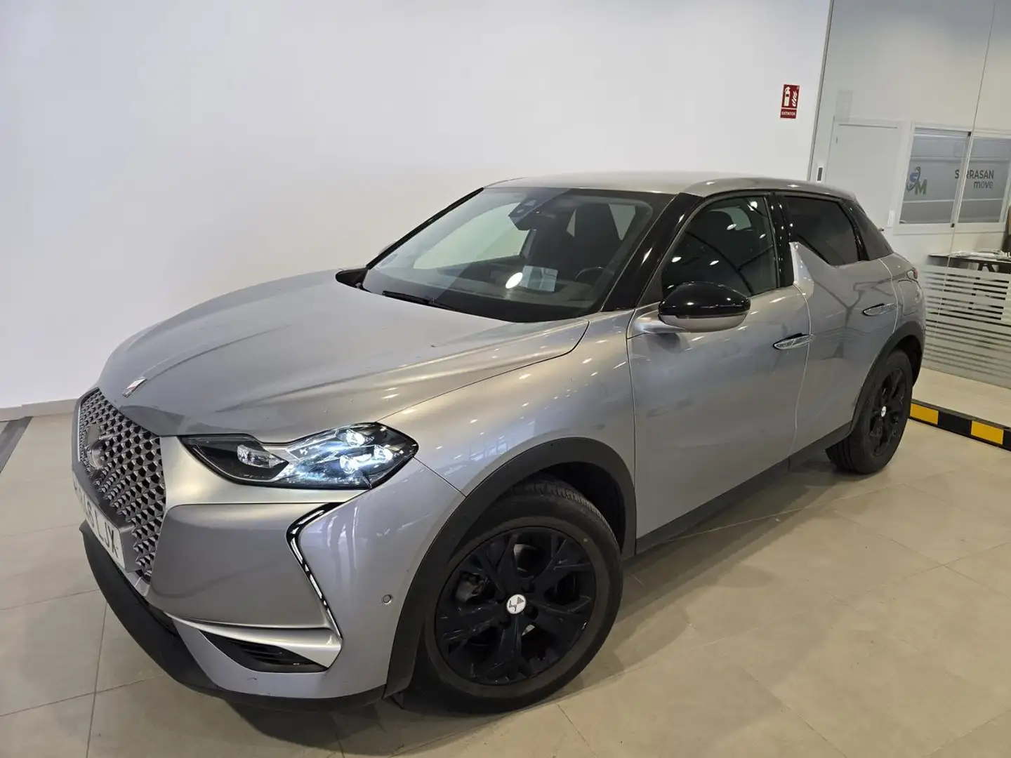 DS Automobiles DS 3 E-Tense Gris - 2