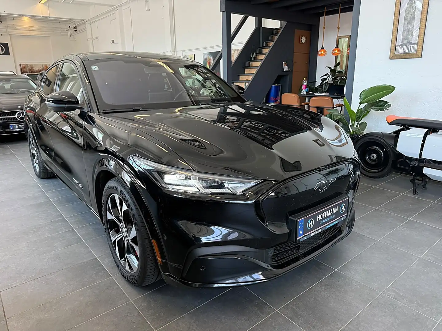 Ford Mustang Mach-E AWD Elektro Extended Range, B&O Sound/Tech1Pake... Grau - 1