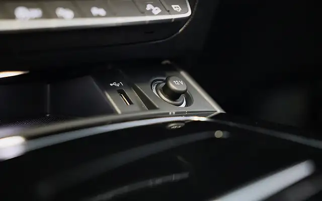 Audi Q5 view 25