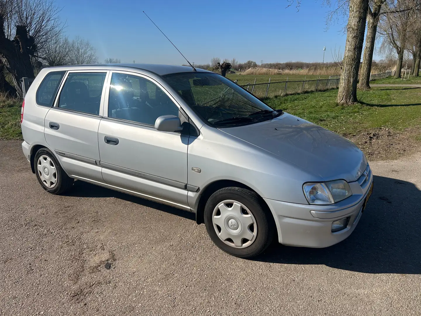 Mitsubishi Space Star Space Star 1.6 - Airco Срібний - 2