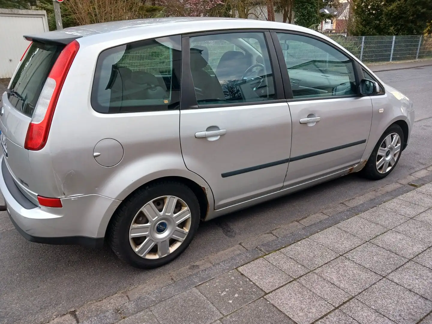 Ford Focus C-MAX 1.6  KLIMA ANHÄNGERKUPPLUNG Silver - 2
