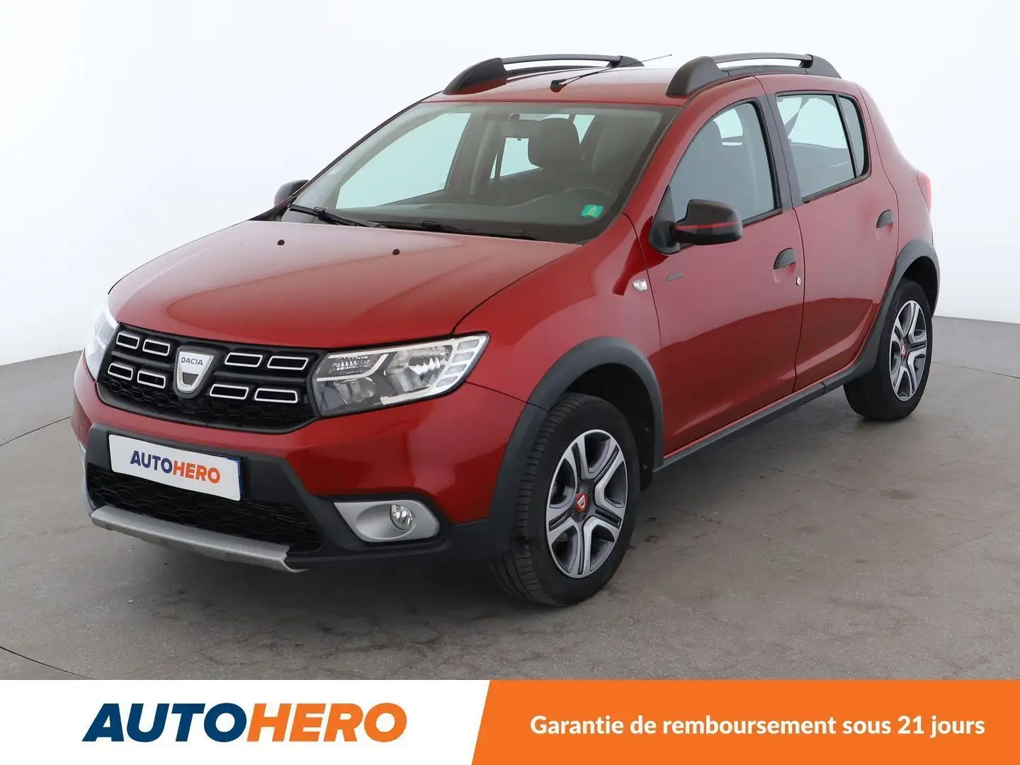 Dacia Sandero 0.9 TCe Techroad Rouge - 1