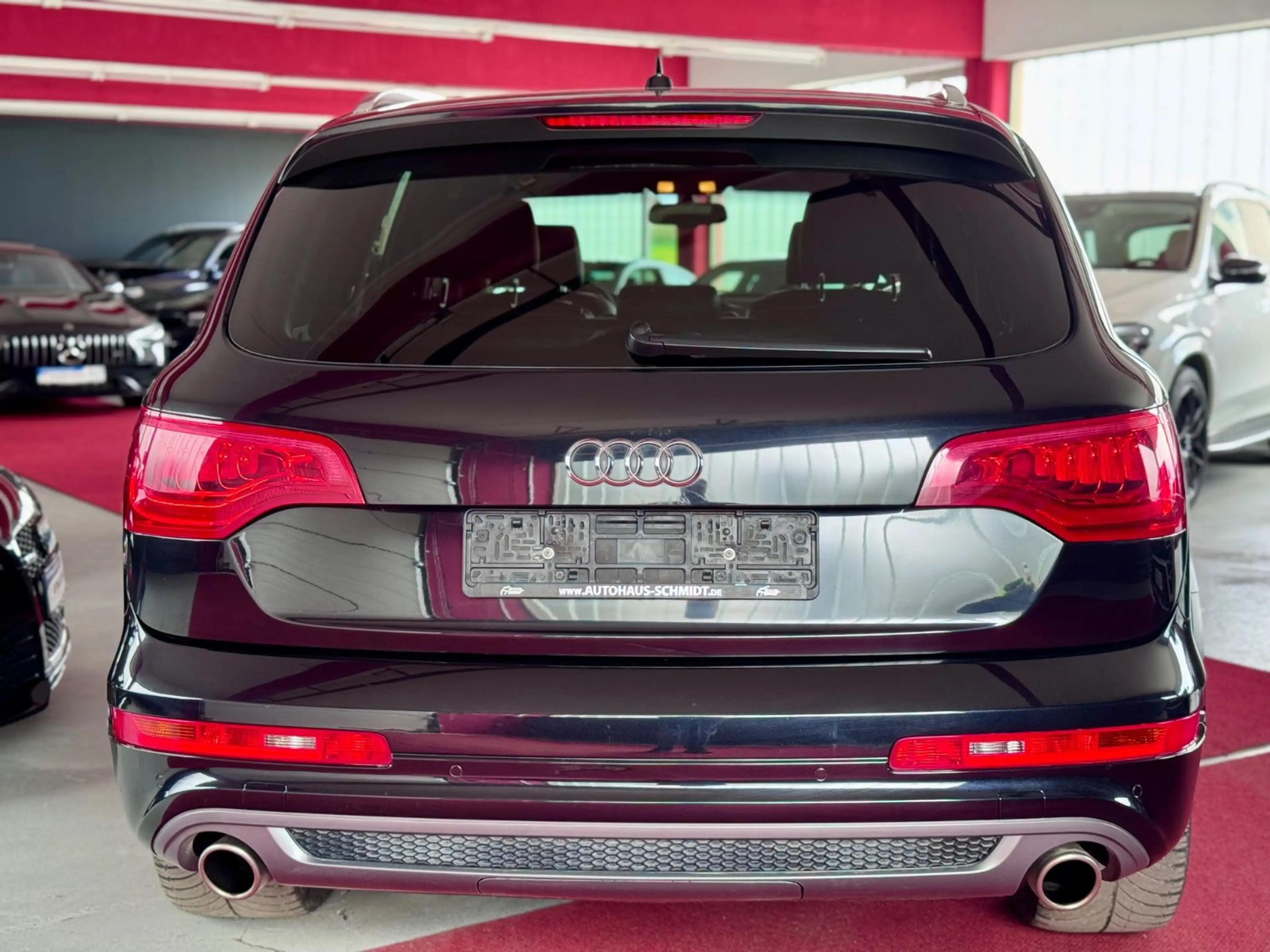 Audi Q7 4.2TDI Facelift quattro 3x S Line AHK Luft 21 — photo 7