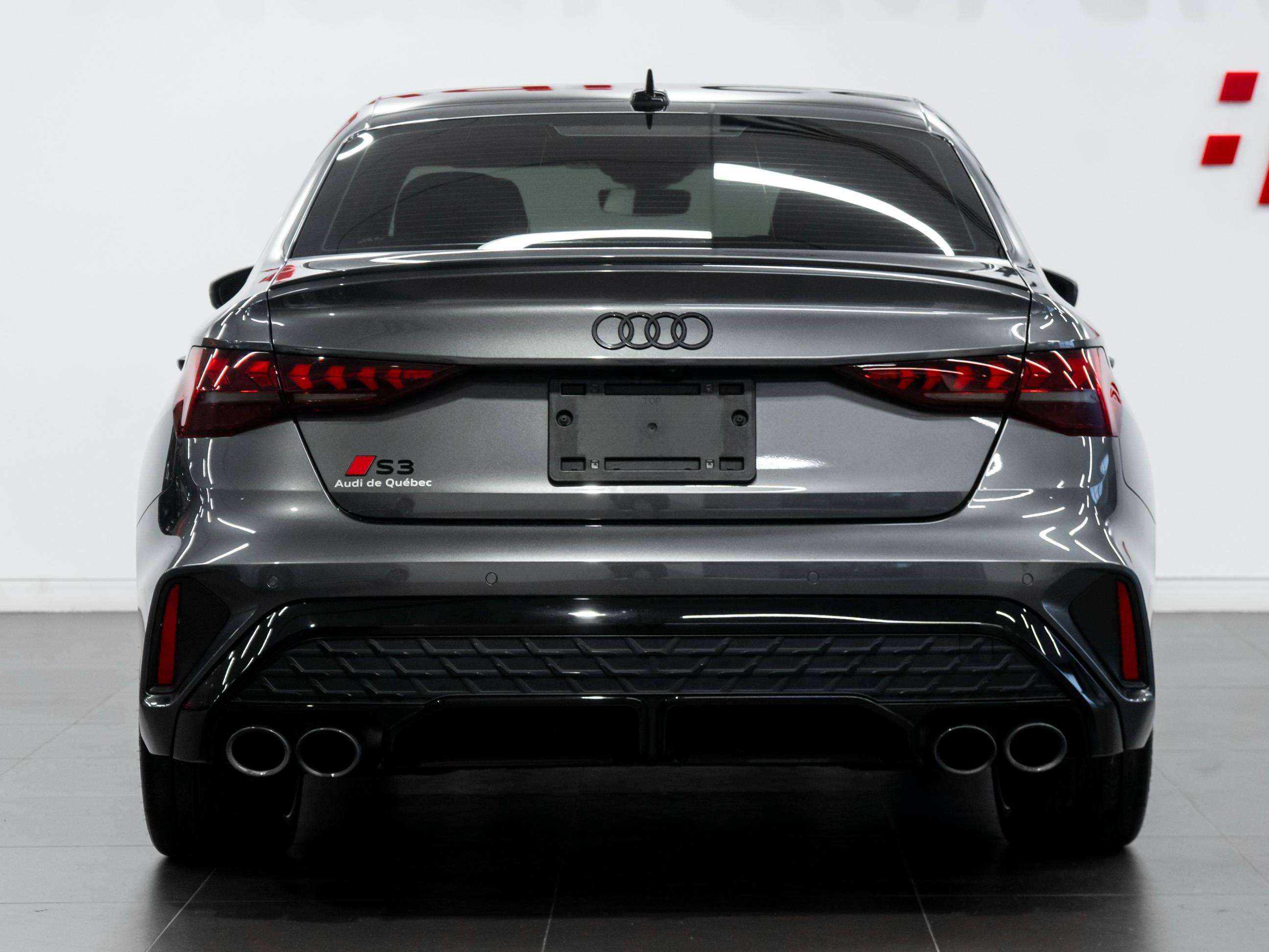 2025 Audi S3 Progressiv | Black Optics | Sonos | Sport Exhaust — photo 1