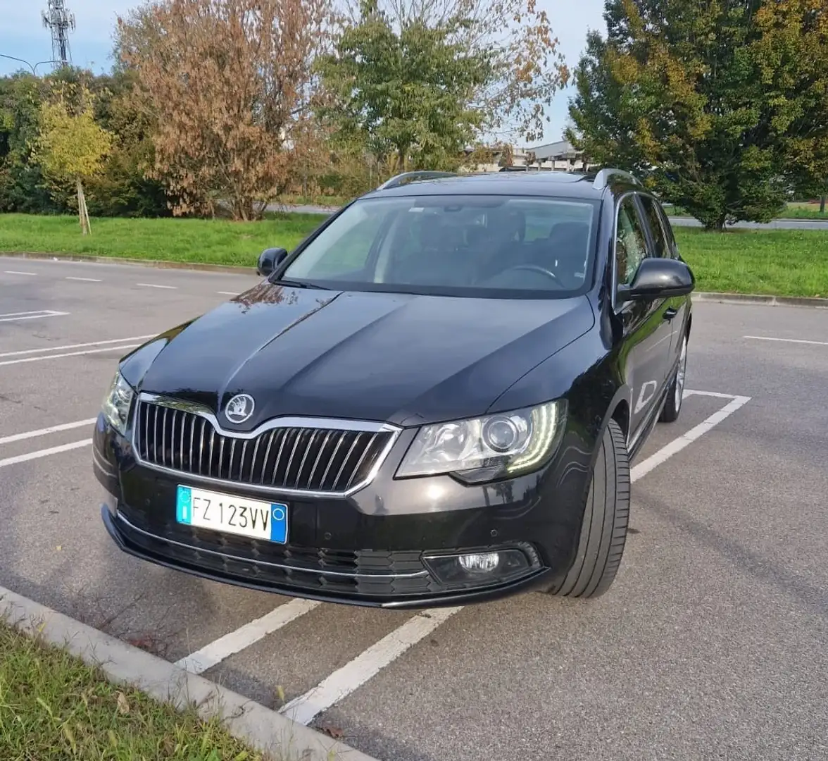Skoda Superb Wagon 2.0 tdi 4x4 Elegance 170cv dsg - 1